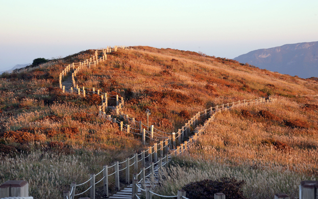 Jaeyaksan Mountain